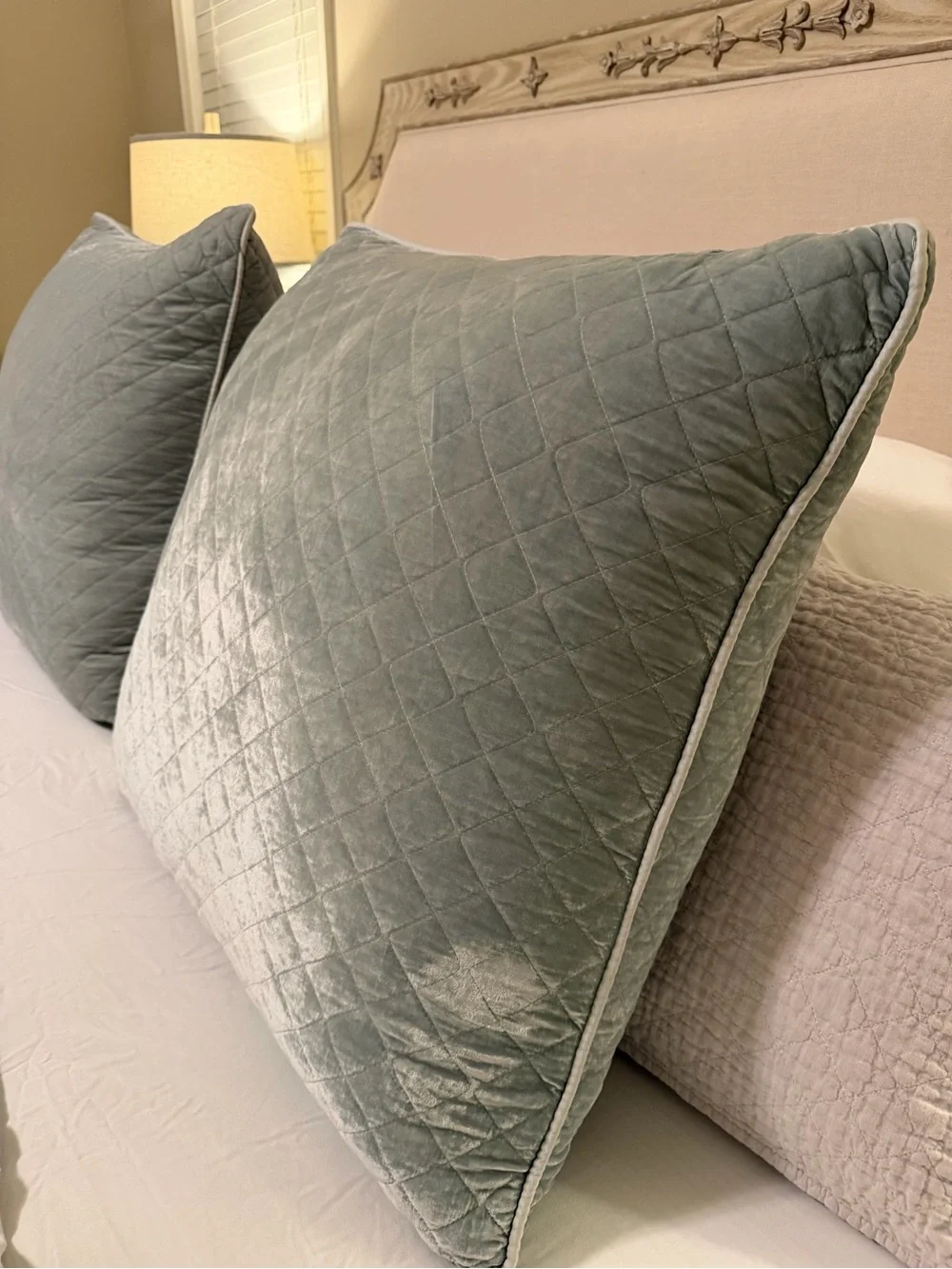 Bella Notte soft gray